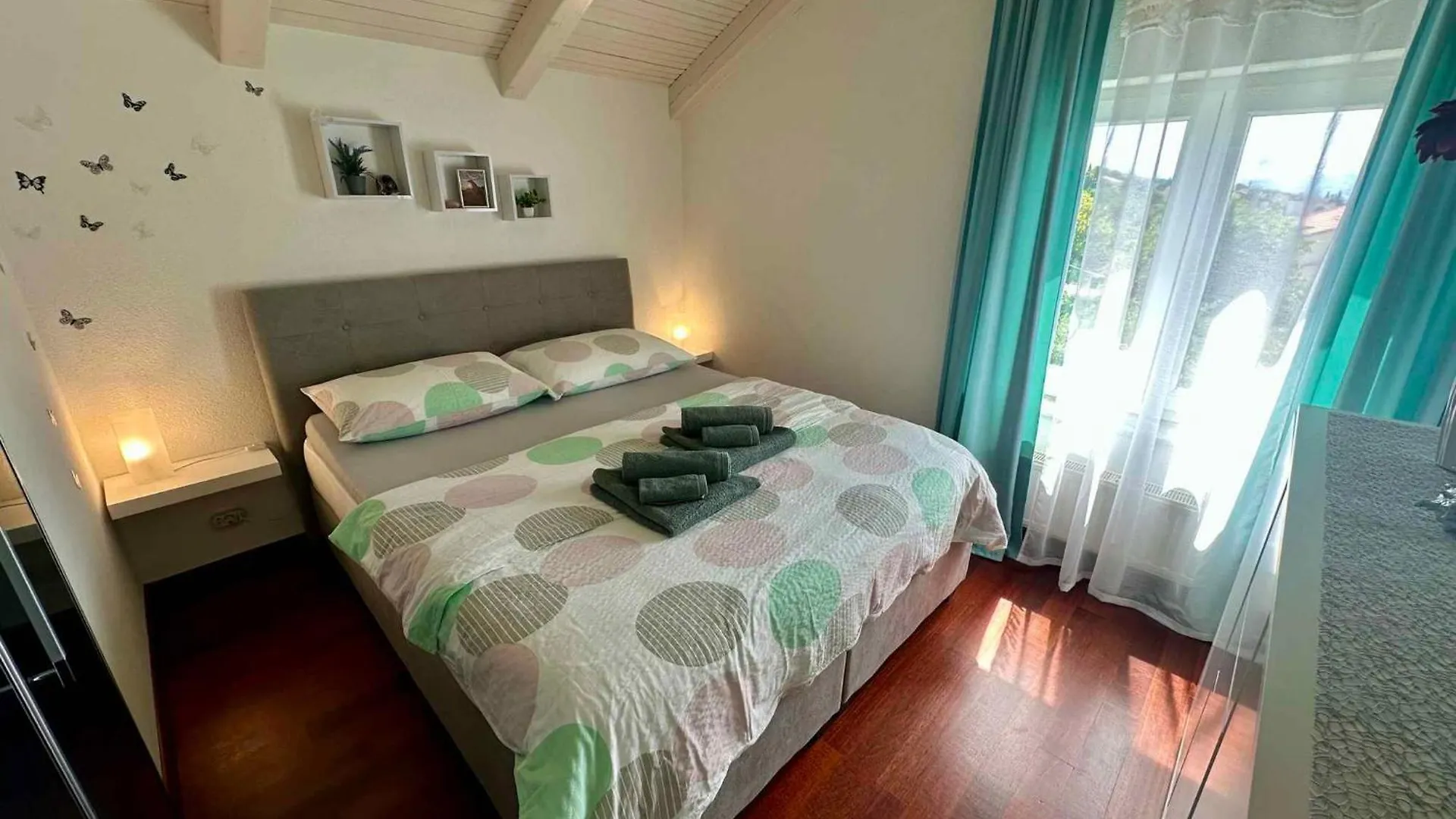 Apartment In Dramalj 42436