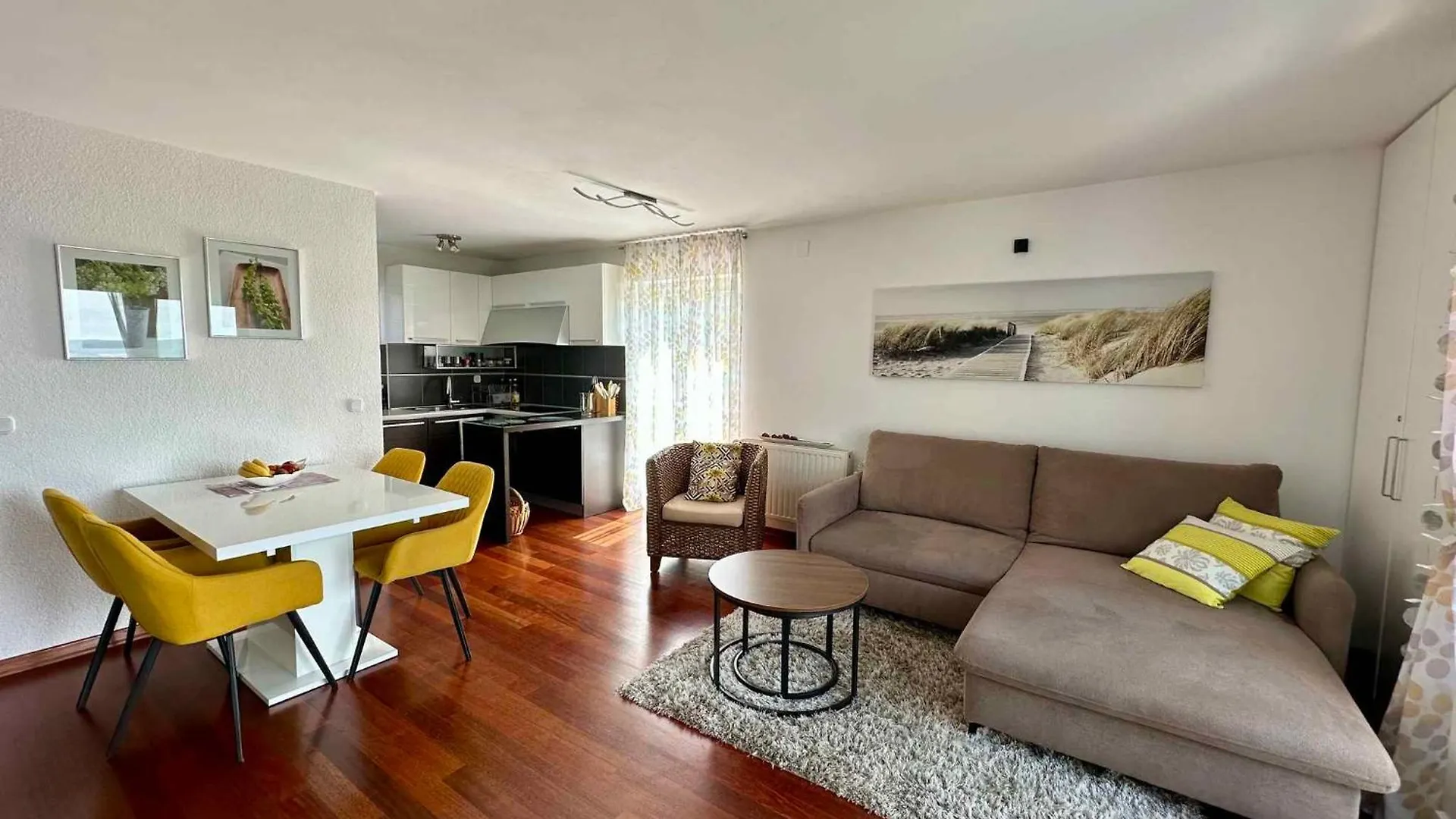 Apartment In Dramalj 42436